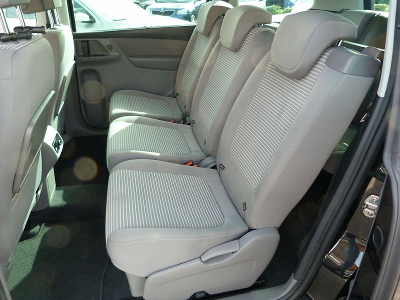 Seat Alhambra 2.0 Tdi - fotka 11 z 31