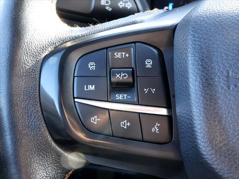Ford Ranger 3,0 V6 TDI Aut. Wildtrak DPH C - fotka 21 z 37