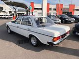 Mercedes-Benz 123 230E - náhled 8