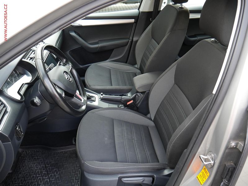 Škoda Octavia (2017) 1.0 TSl, 1.maj,ČR, Ambition - fotka 9 z 18