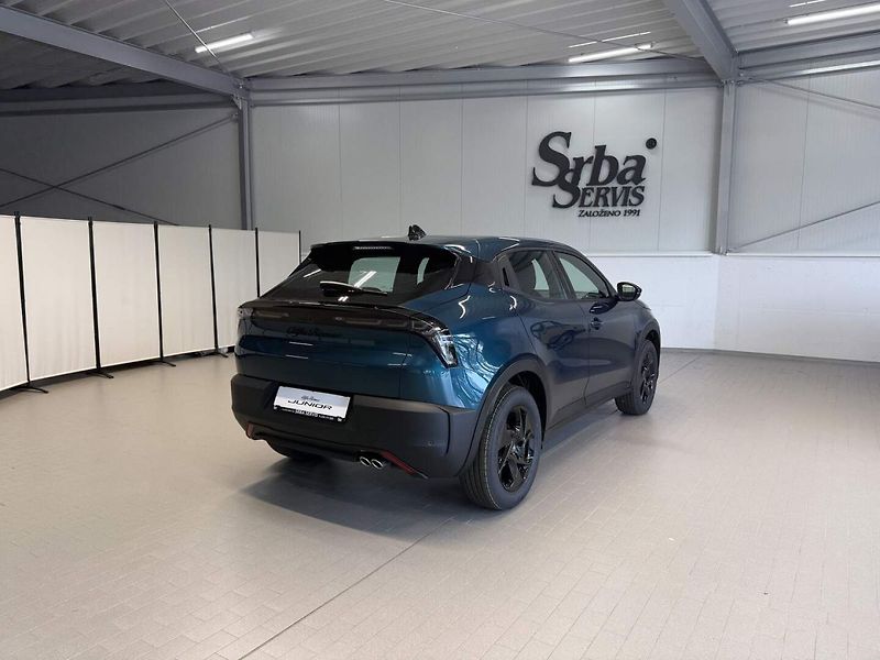 Alfa Romeo Junior (2026) Ibrida 1.2 Turbo Hybrid 145k - fotka 4 z 6