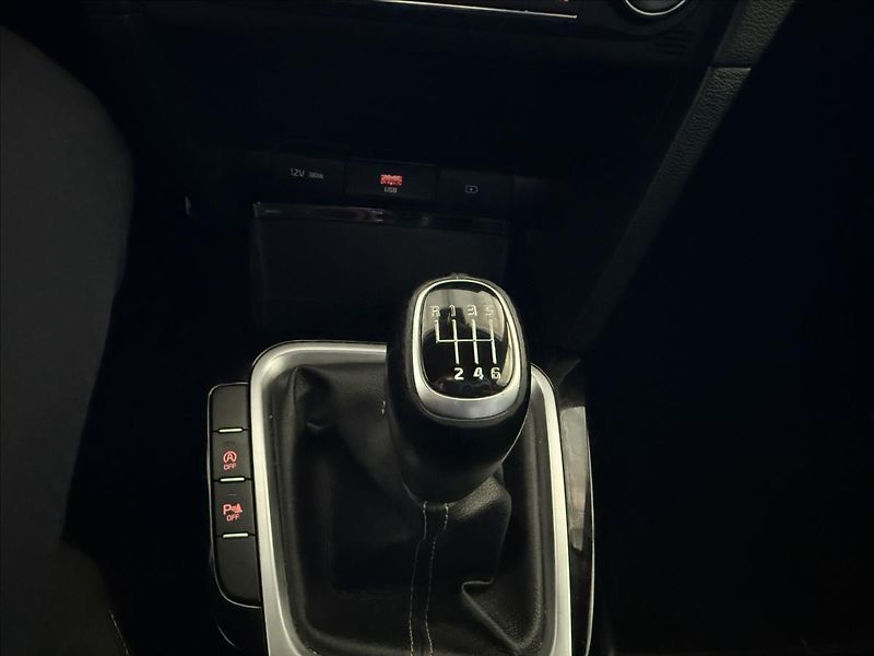 Kia Ceed 1,0   73kW,GTline, - fotka 16 z 25