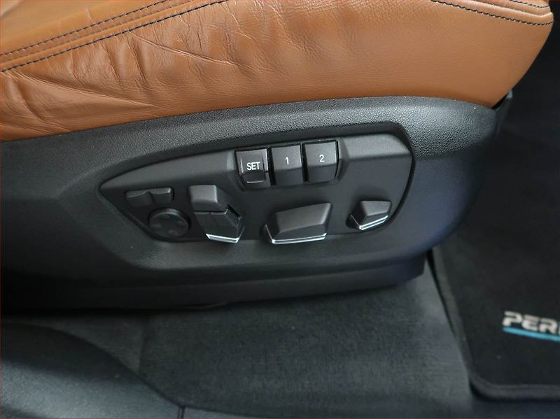 BMW X5 (2017) xDrive40d - fotka 20 z 21