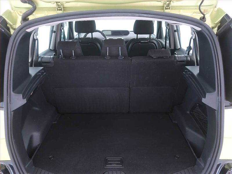 Citroën C3 Picasso (2009) 1.4 i, po STK, udržované - fotka 11 z 12