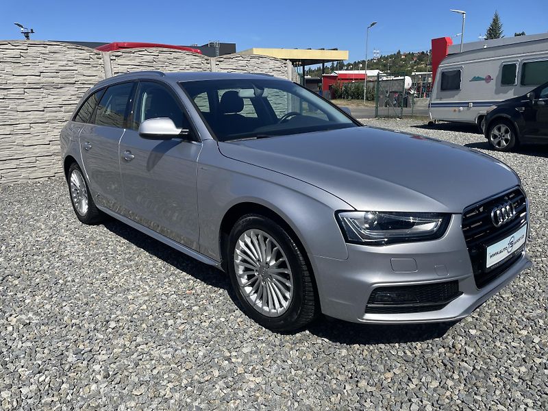 Audi A4 Avant 2.0TDi 120PS S-LINE AVANT TOP! - fotka 9 z 179