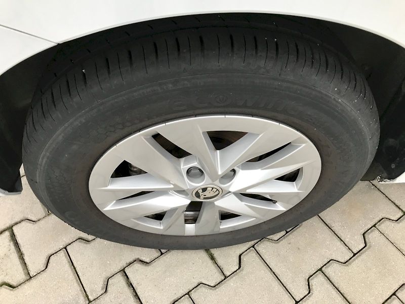 Škoda Fabia (2024) STY PLUS TS 81/1.0 M6F - fotka 14 z 25