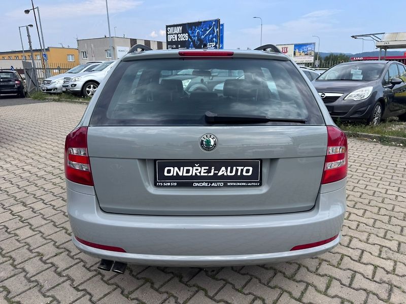 Škoda Octavia (2006) RS 2,0 FSI TURBO 147 KW STK - fotka 4 z 50