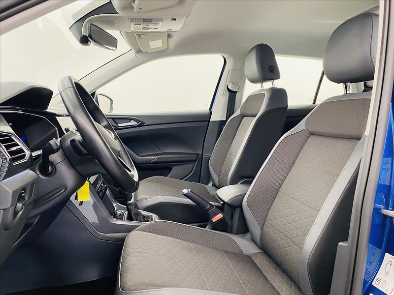Volkswagen T-Cross 1,0 TSI DSG  81kW Highline - fotka 5 z 23