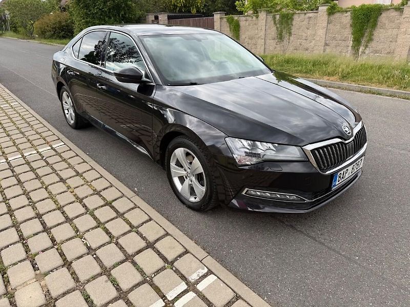 Škoda Superb (2020) 2.0 /110kW - fotka 18 z 19