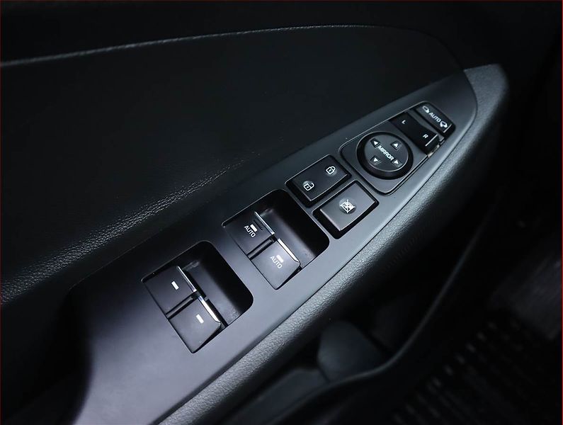 Hyundai Tucson (2020) 1.6 CRDi, 4X4, Automat - fotka 16 z 20