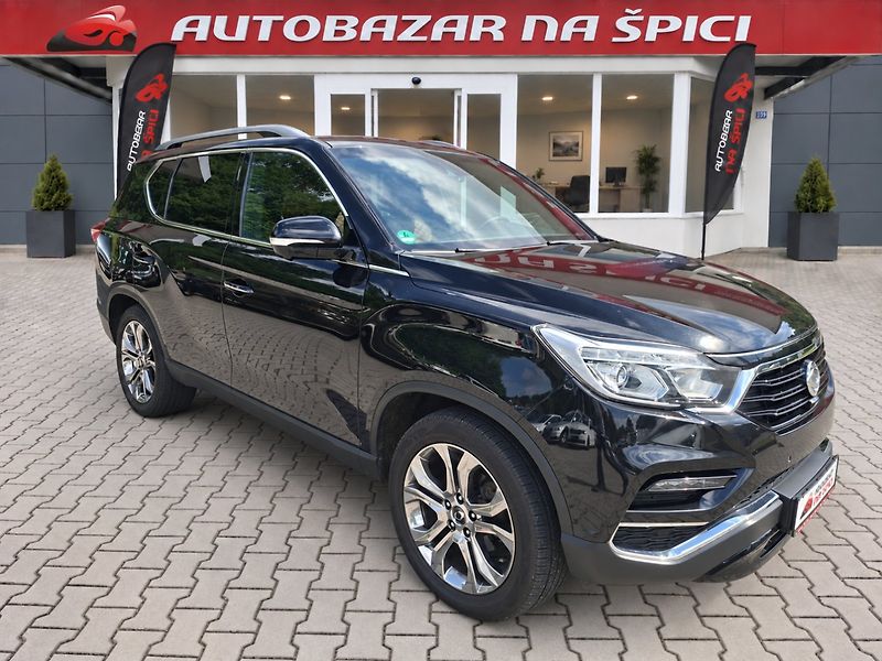 SsangYong Rexton (2018) 2.2D 133kW 4WD AT -NAVI-T.ZAŘ. - fotka 2 z 43