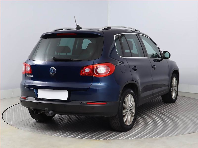Volkswagen Tiguan (2009) 2.0 TDI, 4X4, Automat - fotka 5 z 18