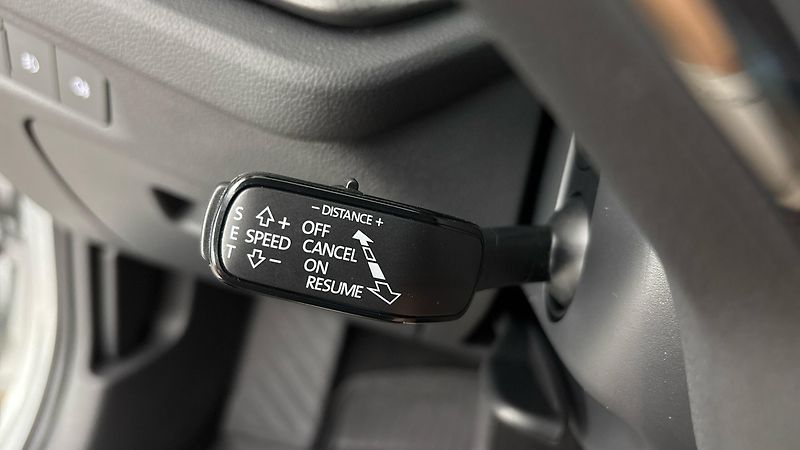 Škoda Octavia 2.0 TDI DSG Ambition - fotka 14 z 24