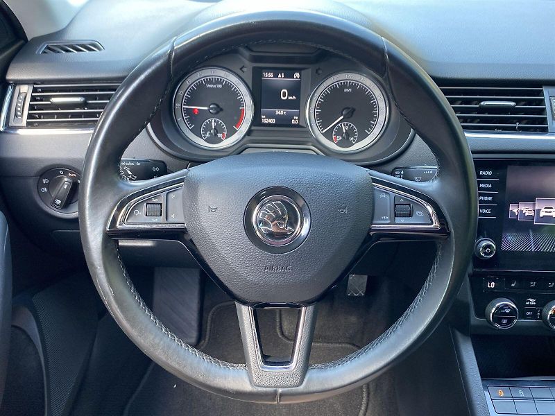 Škoda Octavia (2018) Combi 1.6 TDI Style - fotka 6 z 32