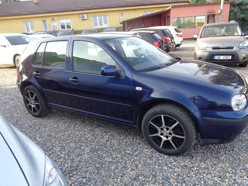 Volkswagen Golf 1,9 TDI - fotka 4 z 17