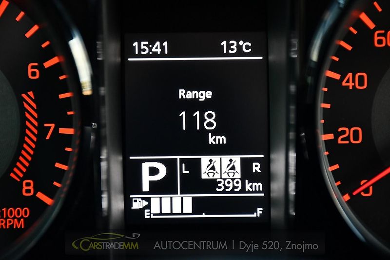 Suzuki Jimny 1,5 GLX AUTOMAT, 4X4 LONG - fotka 29 z 48