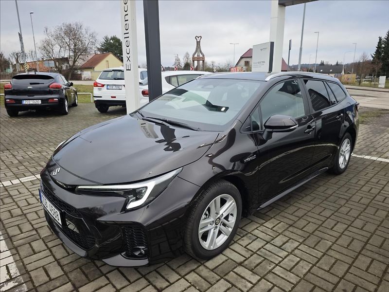 Suzuki Swace 1,8 Hybrid CVT  Elegance - fotka 2 z 20