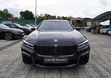 BMW Řada 7 750i xDrive Mpaket/530 PS - náhled 1