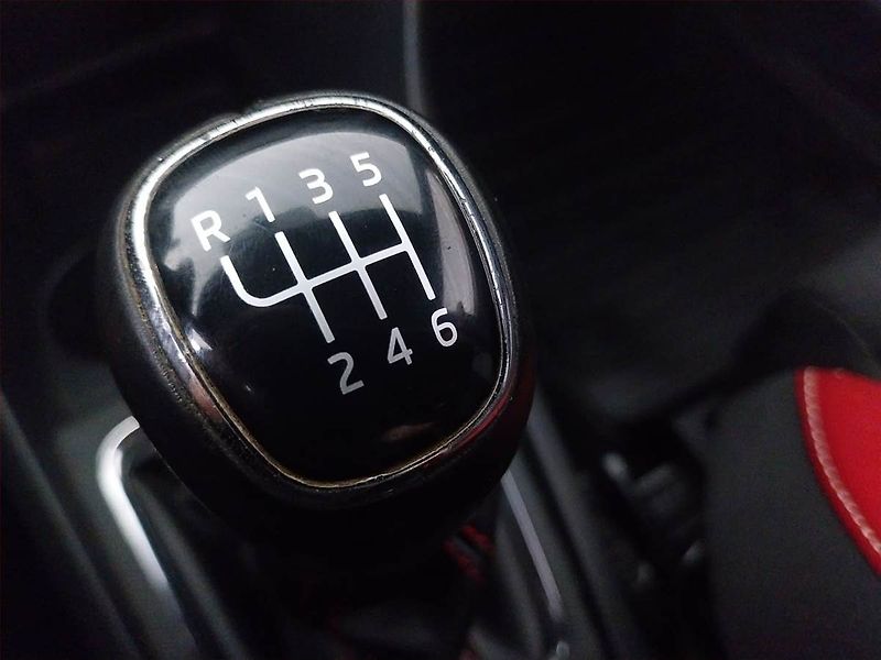 Škoda Rapid (2017) Monte Carlo 1.0 TSI - fotka 13 z 21
