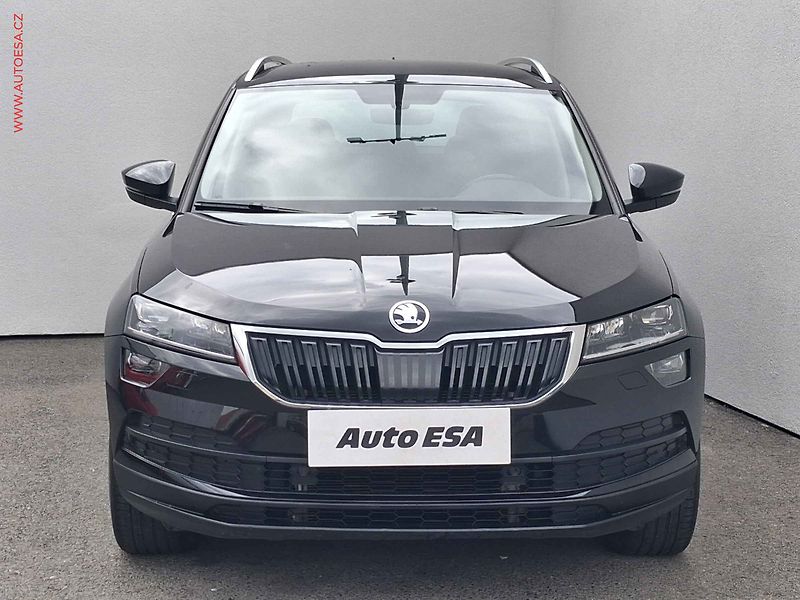 Škoda Karoq (2021) 2.0TDI 4x4, 2.maj,ČR, Style - fotka 2 z 21