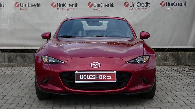 Mazda MX-5 RF 2.0 Skyactiv-G184 Exclusive - fotka 3 z 22