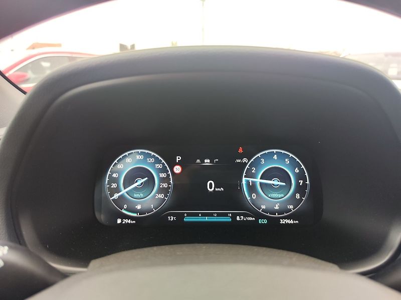 Hyundai i30 1.5 T-GDI/103kW N-Line DCT - fotka 16 z 35