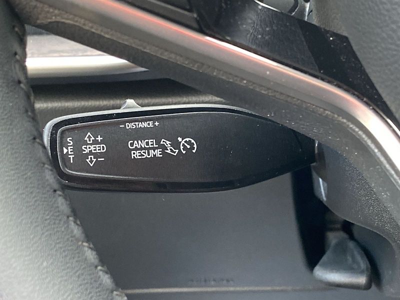 Škoda Superb (2024) Combi 2.0 TDI 4x4 DSG L&K - fotka 22 z 39