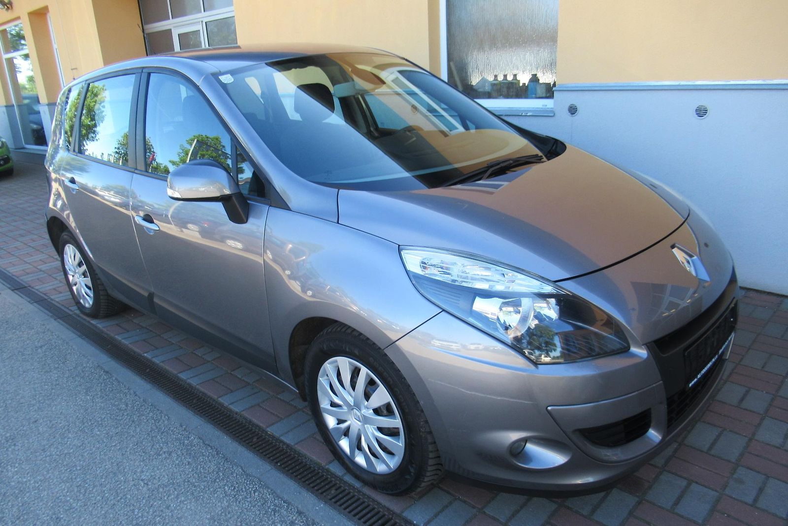 Renault Scénic 1.5 DCi AUT. KLIMA TAŽNÉ