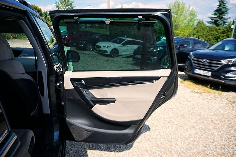 Citroën C4 Picasso (2012) EXCLUSIVE 2,0 HDI 120 kW - fotka 13 z 38