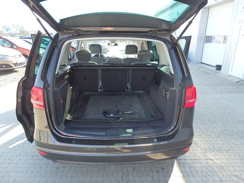 Volkswagen Sharan 2.0 TDI PANORAMA, ZÁVĚS - fotka 9 z 19