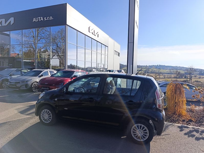 Subaru Justy 1.0i - fotka 12 z 12