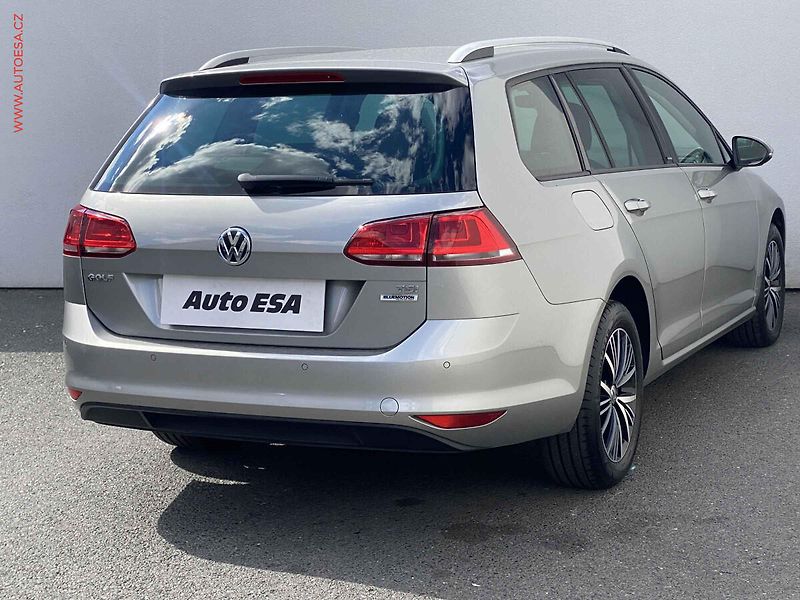 Volkswagen Golf (2016) 1.2 TSi, Allstar, bixen - fotka 4 z 17