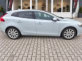 Volvo V40 (2012) 2.0D3 110kW AUT -1.MAJITEL - náhled 9