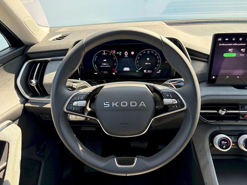 Škoda Kodiaq (2025) IV  DSG 1.5 TSI / 150 kW / SEL - fotka 17 z 35