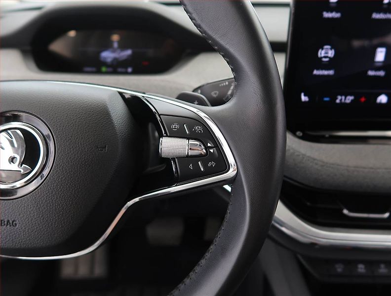 Škoda Enyaq (2021) iV 80 (82 kWh), SoH 90% - fotka 24 z 30
