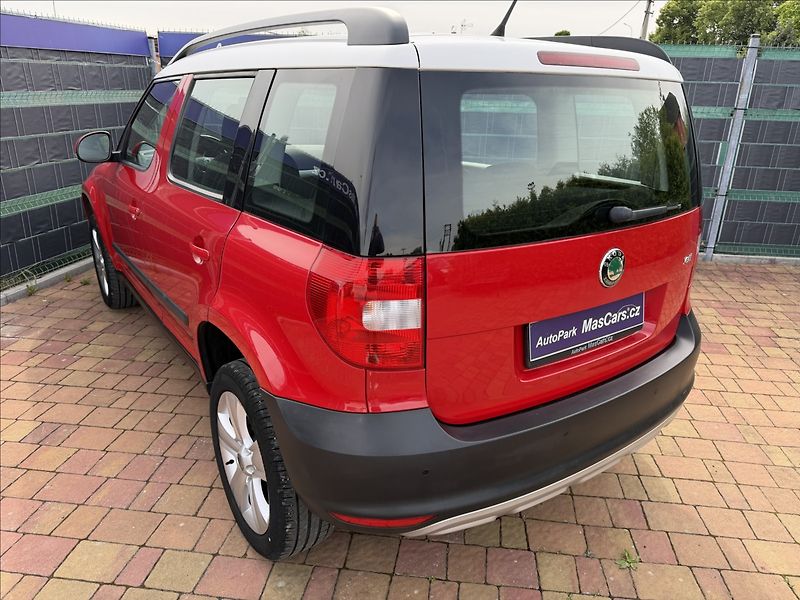 Škoda Yeti 1.2 TSI Ambition - fotka 6 z 16