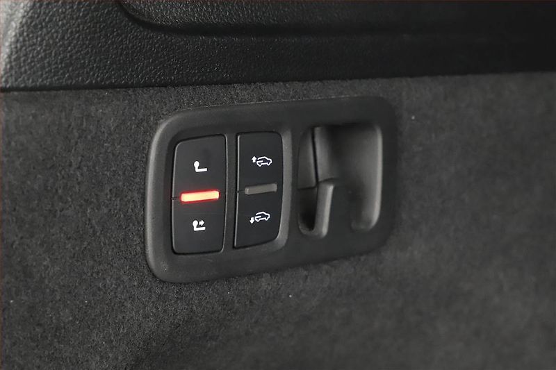 Audi Q7 (2019) S-Line 50 TDI - fotka 16 z 21