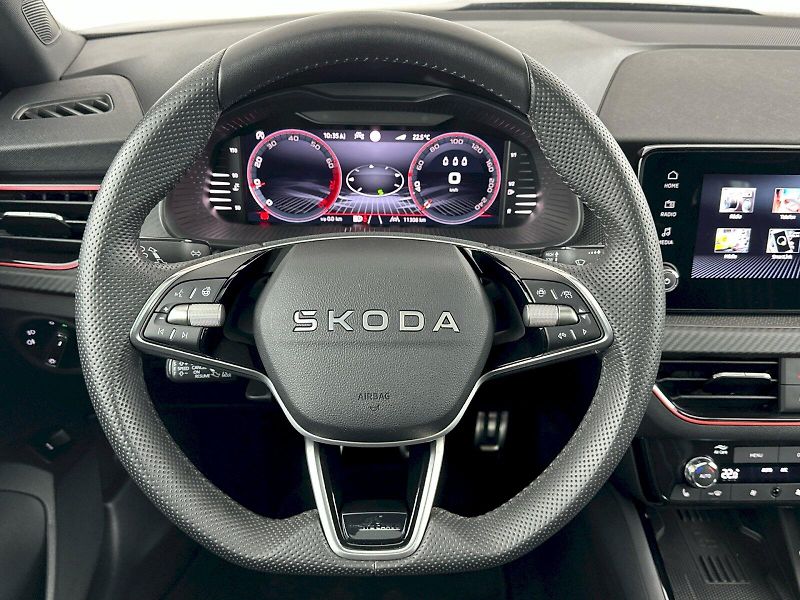 Škoda Kamiq (2025) 1.5TSI 110kW Monte Carlo - fotka 9 z 34