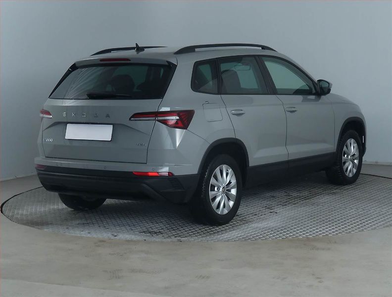 Škoda Karoq (2024) Fresh 2.0 TDI - fotka 5 z 16