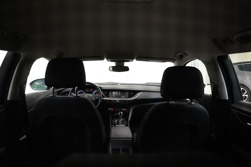 Opel Insignia - fotka 24 z 26