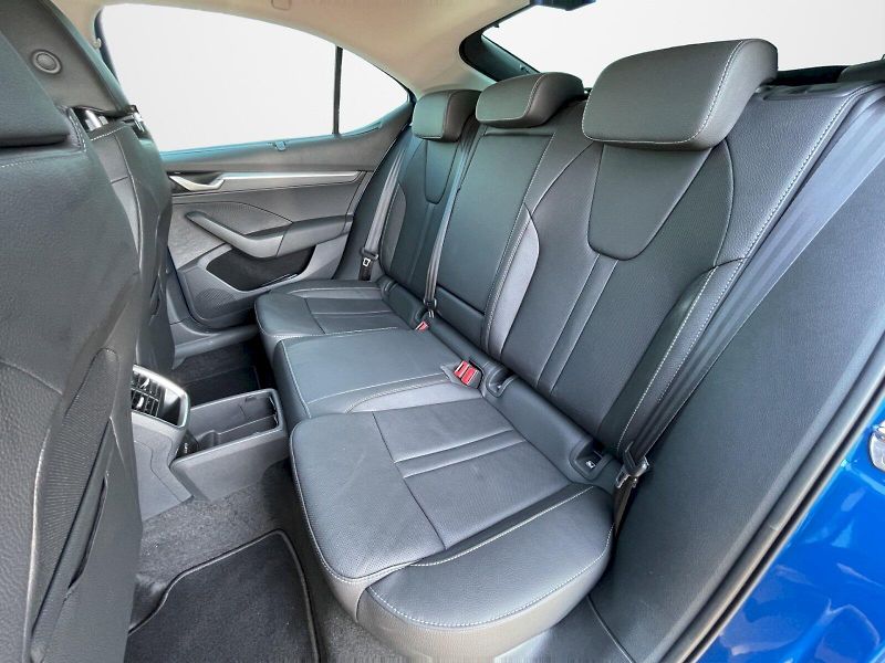 Škoda Octavia (2025) Exclusive Selection 2.0 TDI 11 - fotka 24 z 35