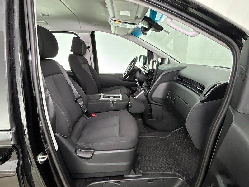 Hyundai Staria Smart - fotka 9 z 30