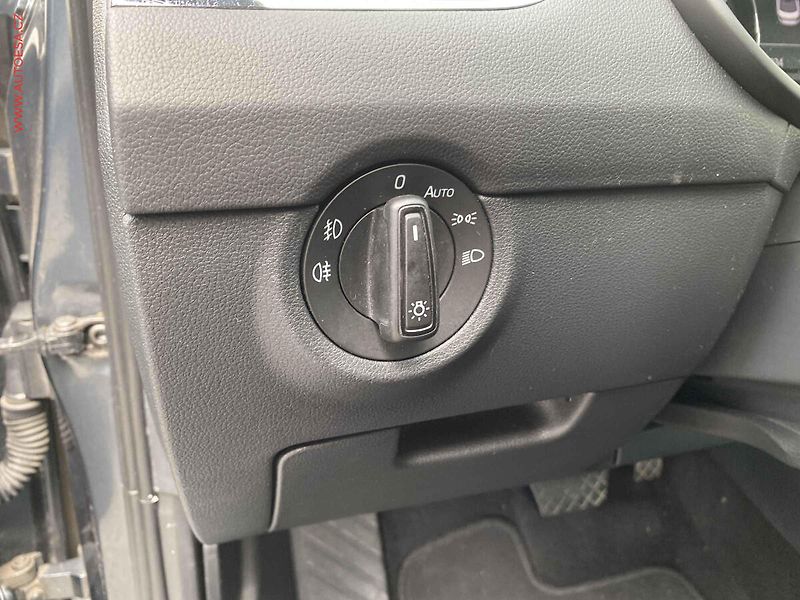 Škoda Octavia (2015) 1.8 TSi 4x4, Elegance, DSG - fotka 15 z 18