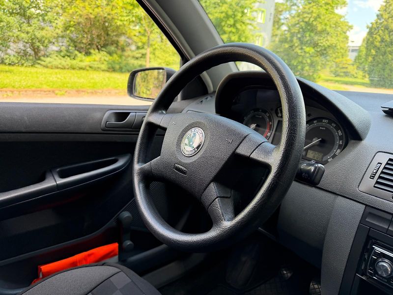 Škoda Fabia 1,2 HTP - fotka 19 z 22