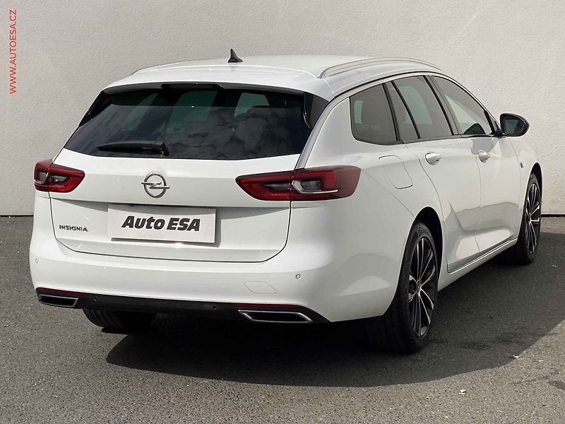Opel Insignia (2021) 2.0 CDTi, 1.maj,ČR, AC, LED - fotka 4 z 19
