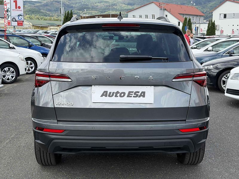 Škoda Karoq (2025) 1.5 TSI, 1.maj,ČR, Selection - fotka 5 z 17