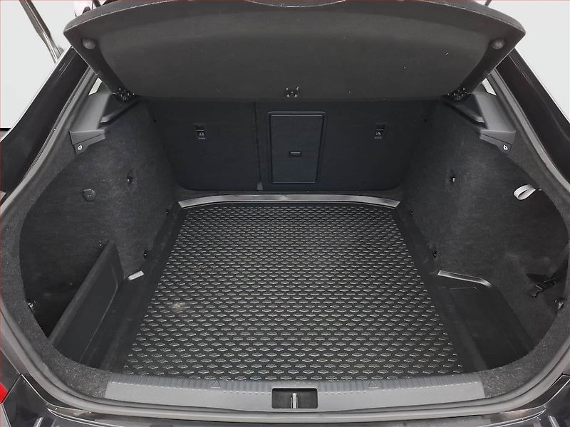 Škoda Octavia (2018) 1.6 TDI, Tempomat - fotka 13 z 18