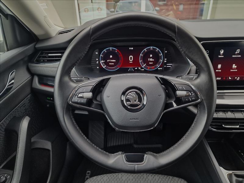 Škoda Octavia 2.0TDI Style, původ ČR,1.Maj. - fotka 21 z 50