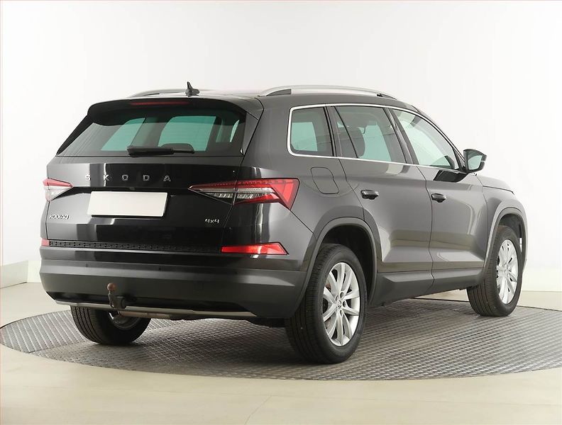 Škoda Kodiaq (2023) Style 2.0 TDI, 147kW, 4x4 - fotka 5 z 29