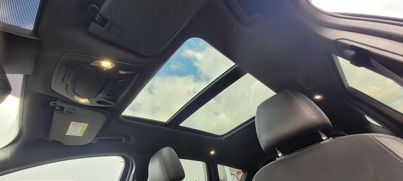 Ford Kuga (2016) 1,5 110kW ST-Line Bi-Xenony - fotka 36 z 45